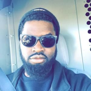 Meet your Posher, Avery